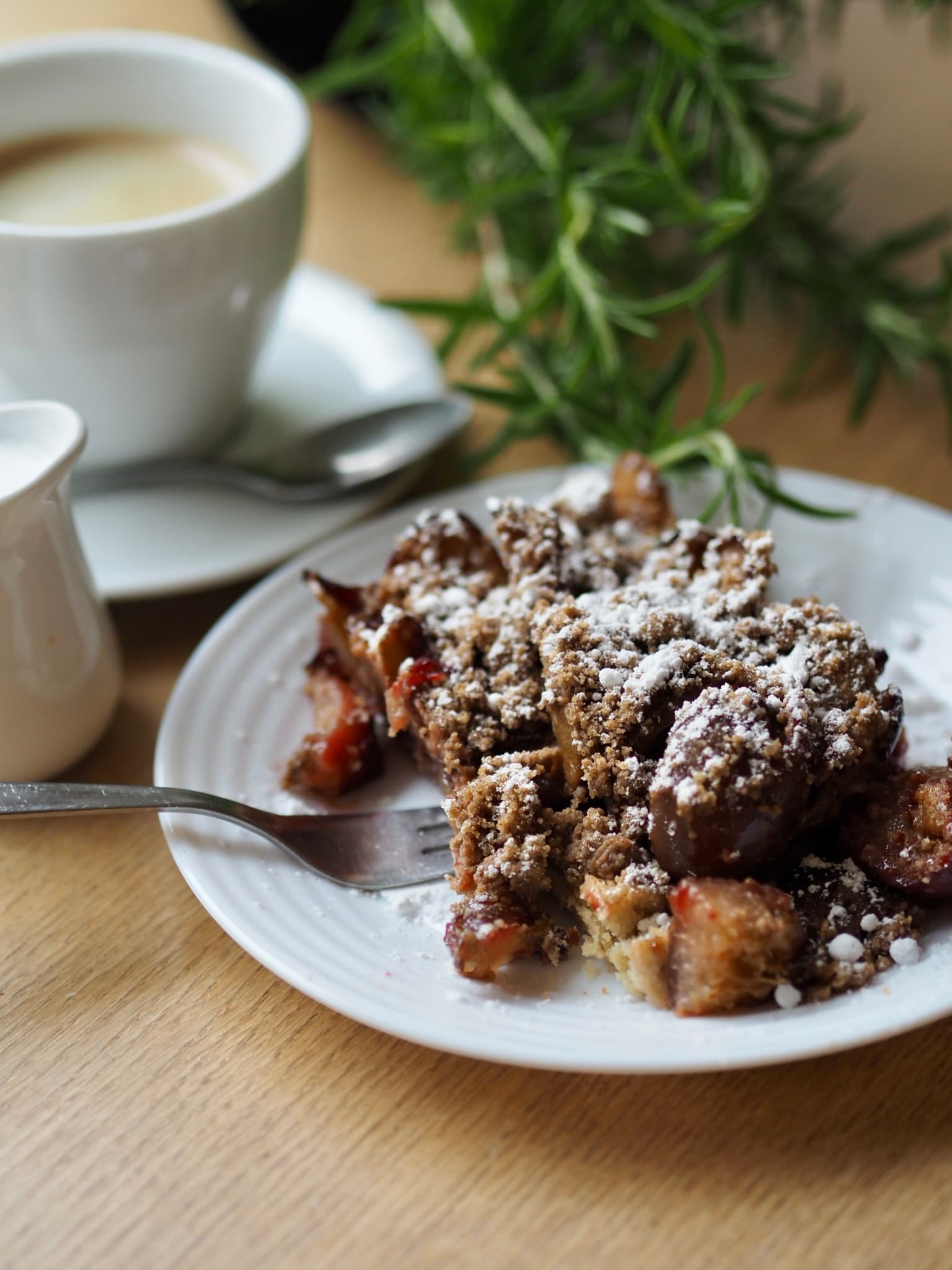 Frisches Dessert aus eigener Herstellung